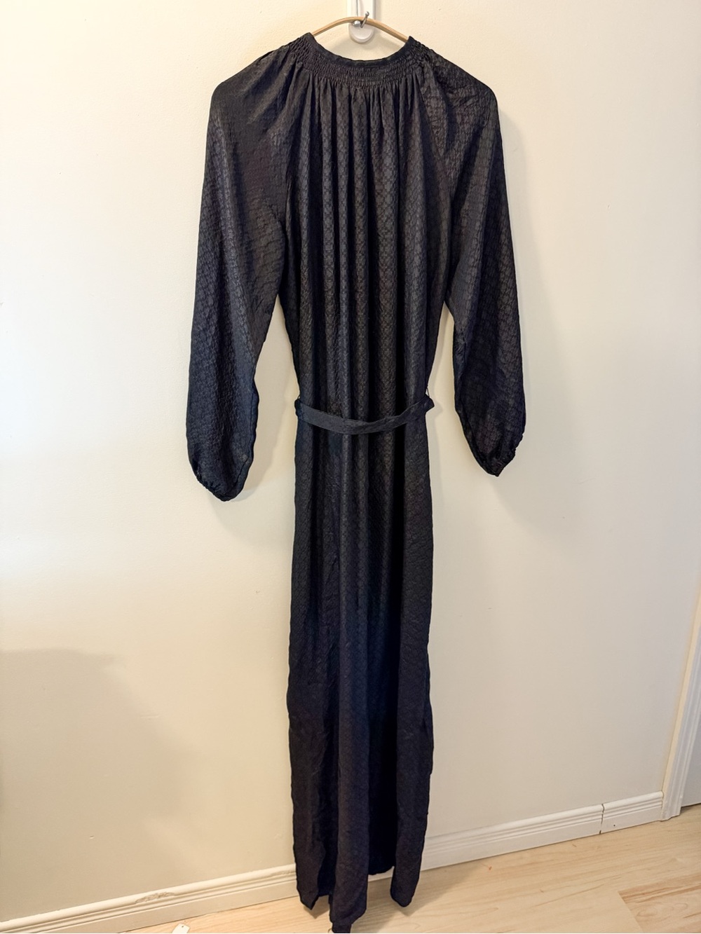 Tucker NYC Black 100% Silk Jacquard Maxi Shirt Dress Belted M